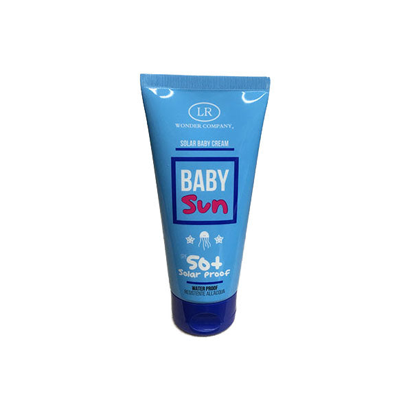 Tubo di crema solare per bambini Wonder Company Solar Baby Cream SPF 50+ waterproof, in confezione blu con scritte bianche e rosa, protezione alta da raggi UVA e UVB, acqua floreale, ideale per pelli sensibili dei bambini.