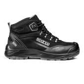 Scarpa Sparco Dell S7 nera, resistente e idrorepellente, con design alto e dettagli di sicurezza. Misure 39-46.