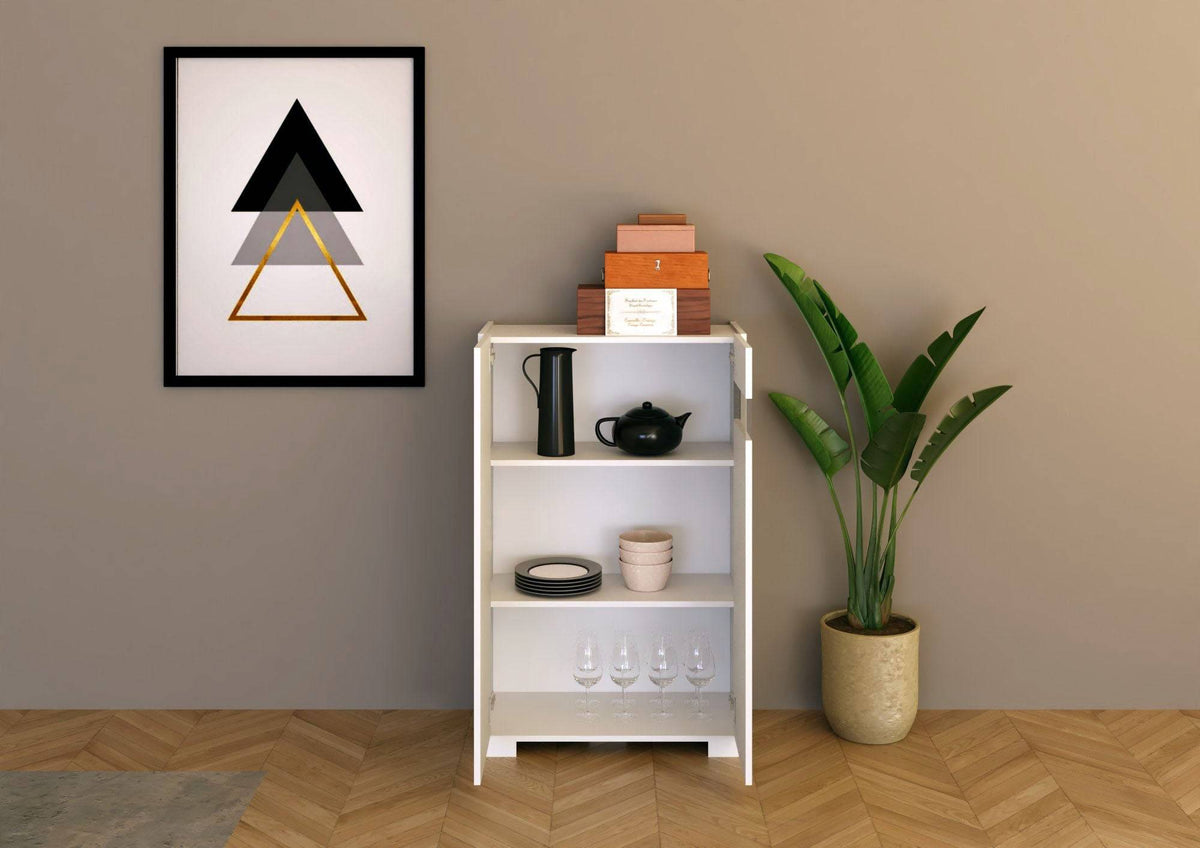 Interno credenza alta Riflesso bianco lucido con ripiani per stoviglie e bicchieri. Soluzione pratica per la casa.