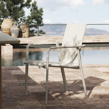 Poltrona impilabile struttura alluminio verniciato grigio sabbia 65x57x90 cm