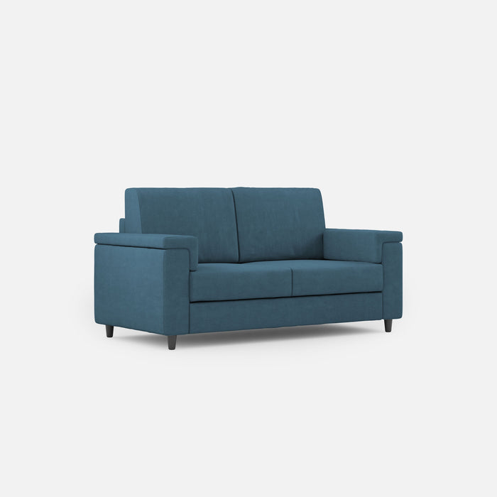 Divano Marrak 2 posti medio blu con due sedute da 70cm, misure esterne L.168cm, design moderno e compatto ideale per salotti eleganti.