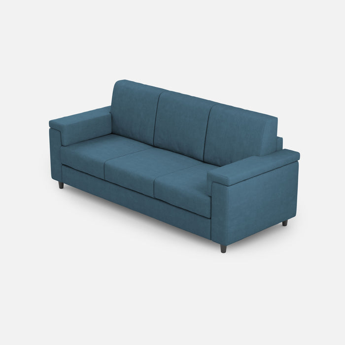 Vista angolare del divano Marrak 3 posti blu, sedute ampie e design lineare per arredamento elegante