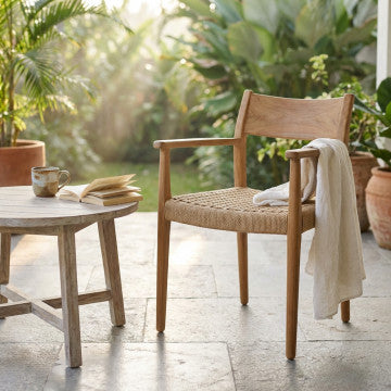 Poltrona in teak e wicker impilabile dimensioni 59x60x80 cm