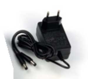 Caricabatterie AF28-AF150 rapido e affidabile con cavo di alimentazione nero, compatibile con dispositivi elettronici, ricarica sicura e veloce