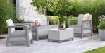 Set da salotto Scandi Lounge in polipropilene riciclato color grigio chiaro con divano, due poltrone e tavolino, ideale per esterni, SKU: KET-264037