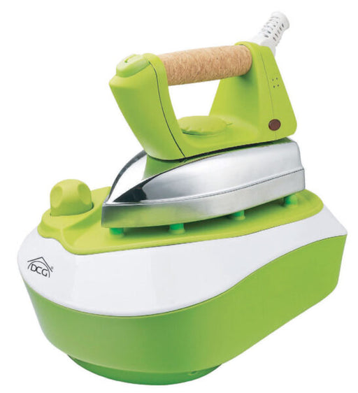Sistema stirante 2300W con caldaia 0.5L verde, vapore continuo e verticale, impugnatura in sughero per stiratura professionale.