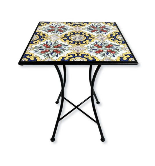 Tavolo da esterno con piano in mosaico colorato con motivi floreali e nero in metallo, ideale per spazi esterni, dimensioni 60x60 cm.