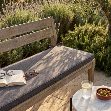 Cuscino sfoderabile idrorepellente in poliestere 110x45x4 cm