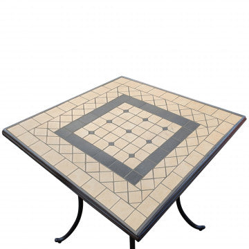 Tavolo quadrato con piano in mosaico, base in ferro verniciato, 80x80x74 cm