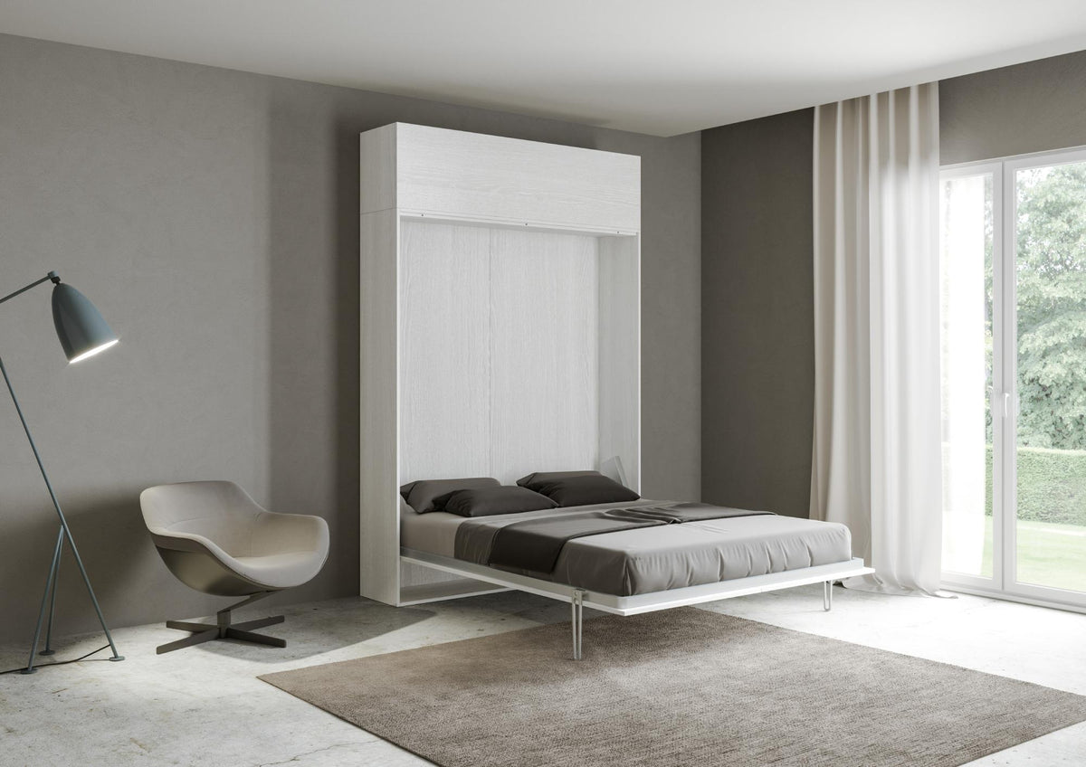 Letto Kentaro bianco con pensile aperto, una piazza e mezza, perfetto per ambienti moderni. Comfort e funzionalità in verticale.