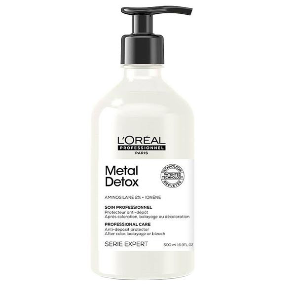 Flacone di shampoo Metal Detox di L'Oreal Professionnel, 500 ml, bianco con dispenser nero, rimuove particelle metalliche dai capelli, ideale per cura professionale