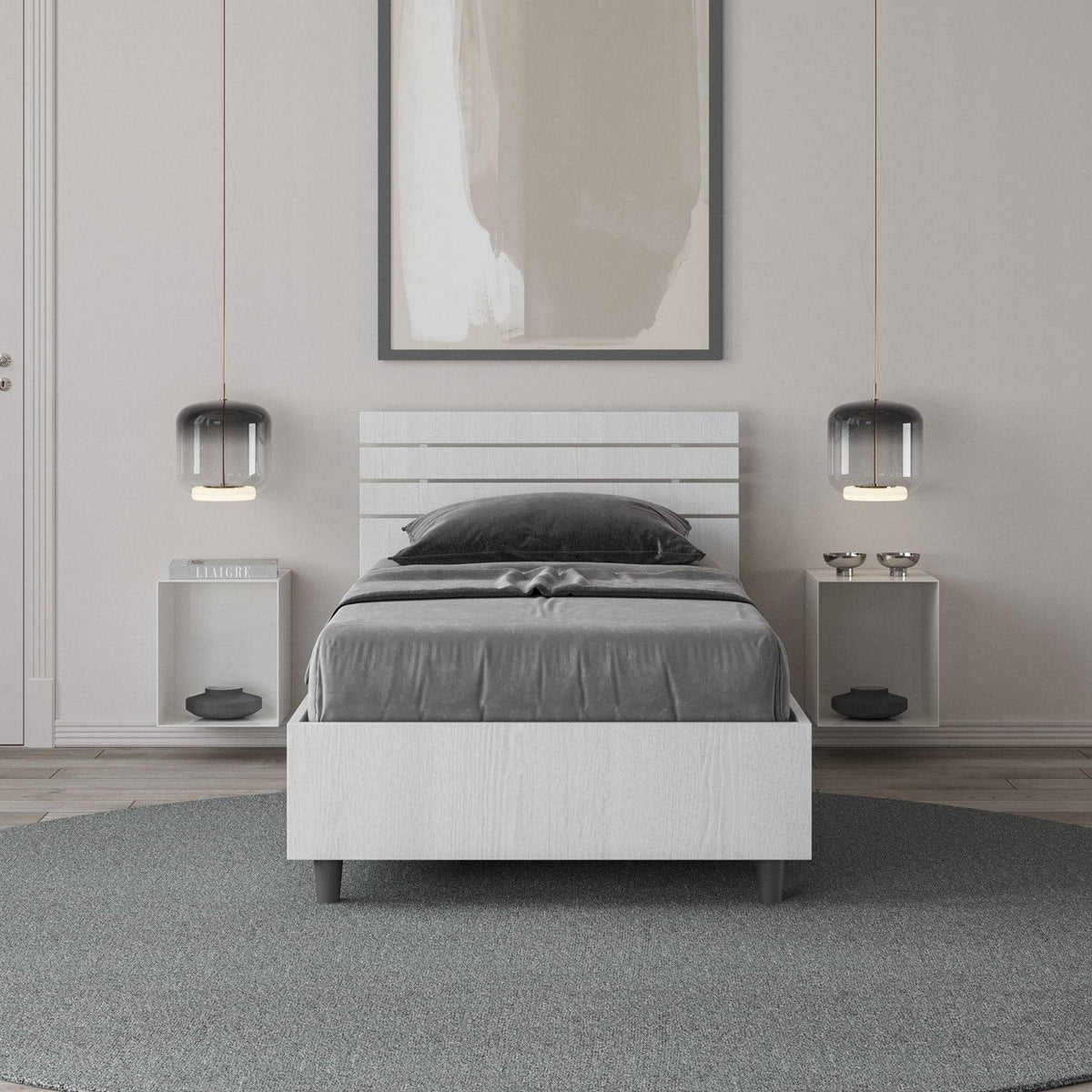 Letto singolo Ankel bianco in una camera moderna con testiera a doghe, perfetto per uno stile contemporaneo e funzionale.