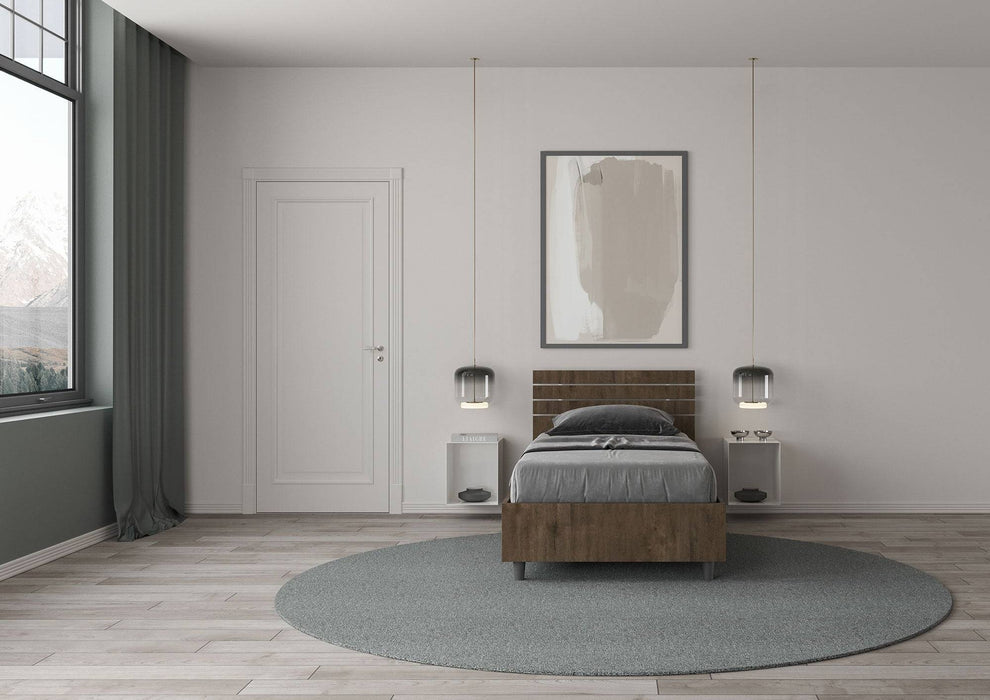 Camera moderna con letto singolo Ankel marrone 80x200, testata dritta e design funzionale per un ambiente elegante.