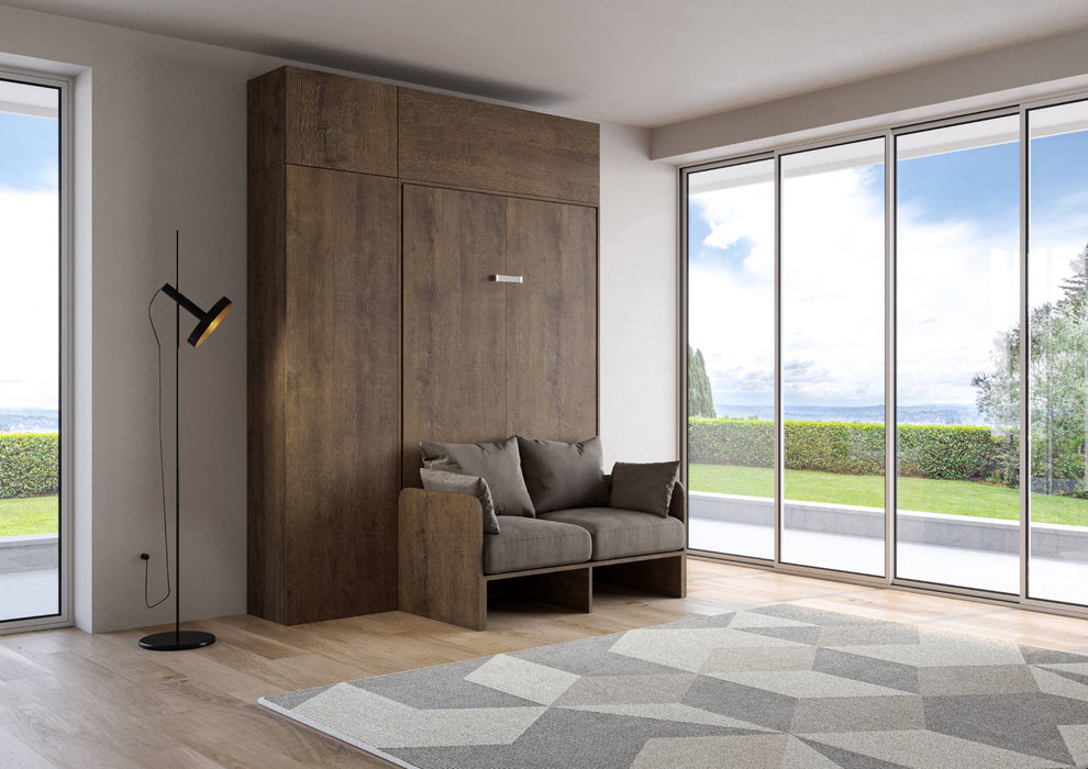 Letto a scomparsa Kentaro Sofà 120 verticale legno scuro con armadio e pensile in soggiorno moderno, ottimizza lo spazio.