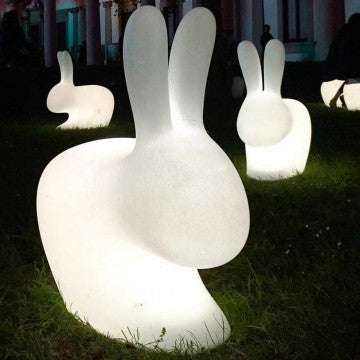 Coniglietto luminoso grande in polietilene, 39x68x79 cm, ricaricabile USB