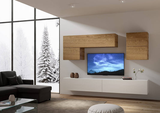 Parete attrezzata Isoka A12 installata in soggiorno moderno, con pensili in legno e base bianca, ideale per ambienti eleganti e funzionali.