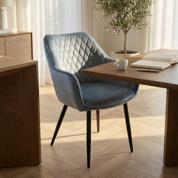 Poltrona struttura metallo seduta e schienale velluto grigio 61x61x82