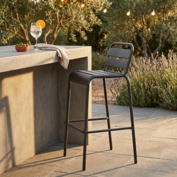 Sgabello alto in acciaio con trattamento antiruggine, 50x51x95 cm