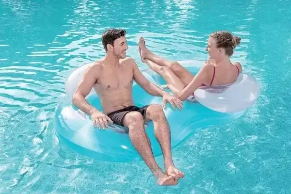 POLTRONA DOPPIA C/SCHIEN.188X117 galleggiante per piscina con due posti contrapposti e schienali, ideale per relax in acqua in coppia.