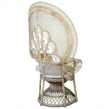 Poltrona in fibra naturale di bamboo con cuscini beige 147x105x68 cm