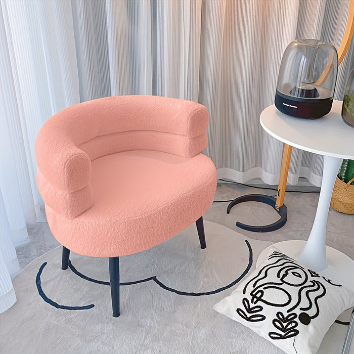 Poltrona in pelle di agnello con schienale morbido 🛋️