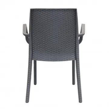 Vista posteriore della Poltrona Indiana grigia in wicker con struttura plastica stampata. Resistente e adatta agli esterni.