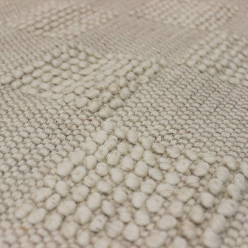 Tappeto in lana e cotone avorio con decoro, 160 x 230 cm