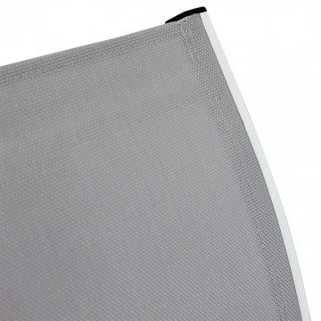 Poltrona con struttura in alluminio verniciato e seduta in textilene