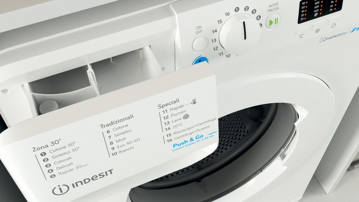 Lavatrice Indesit 7 kg 1000 Giri Bianca Display LED