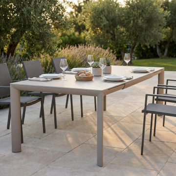 Tavolo alluminio verniciato grigio sabbia 260-400x110 cm altezza 75