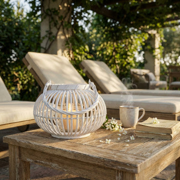 Lanterna in vimini bianco con vetro, diametro 32 cm, altezza 24 cm